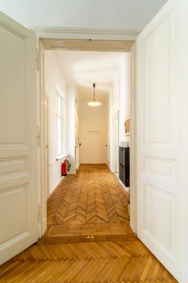 Apartament Josef's I Urban Classic I 03 *